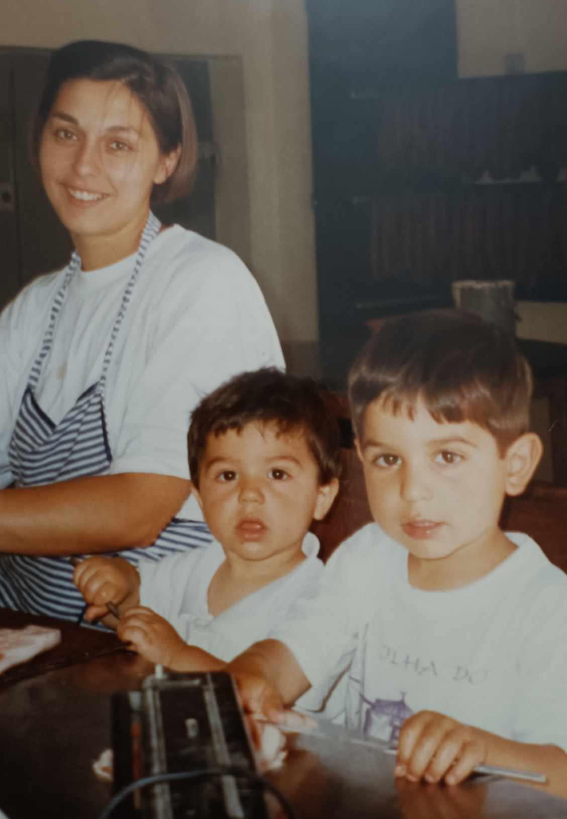 Foto antiga da família Rocha no talho original